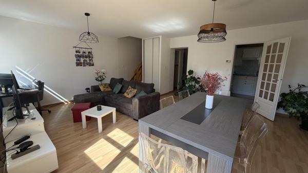 Vente / Appartement T4