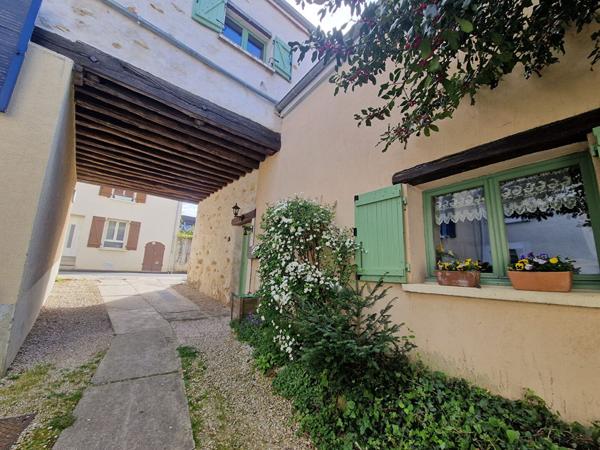 Maison Bussy Saint Georges 5 pièce(s) 130 m2