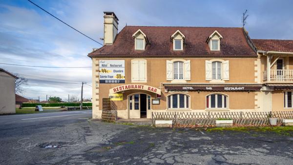 Ancien restaurant + logement à vendre DENGUIN (64)