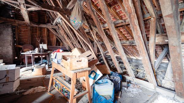 Ancien restaurant + logement à vendre DENGUIN (64)