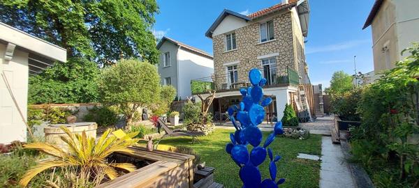 Maison - ROCHEFORT