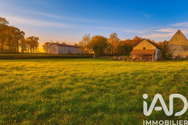 Terrain à vendre 1 100 m² Vaux-sur-Seulles