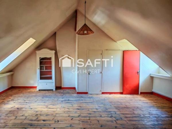 Villa rare et exceptionnelle, 275 m2 face baie