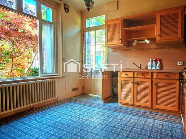 Villa rare et exceptionnelle, 275 m2 face baie