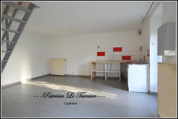 Maison en pierre à vendre 4 pièces CAMORS 66 m² (56) Morbihan Terrain 5000m²