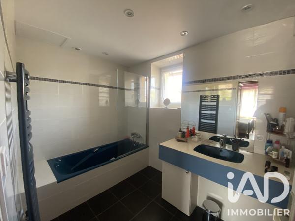 Maison à vendre 6 pièces 115 m² Montrevault-sur-Èvre