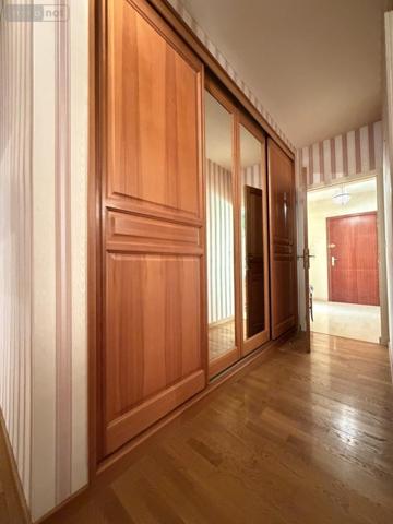 Appartement à vendre à Cholet dans le Maine-et-Loire (49300), ref : 49055-77