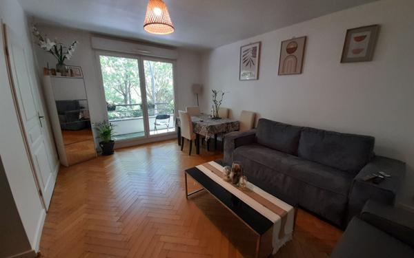 Appartement à vendre    2 pièces • 45,21 m2 L'Haÿ-les-Roses