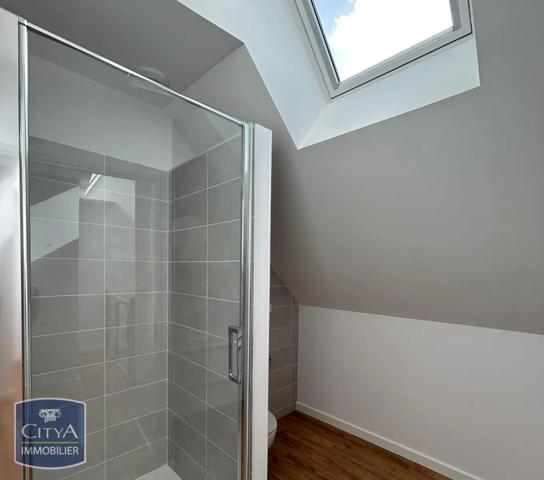 Appartement à louer 3 pièces 71.3m²