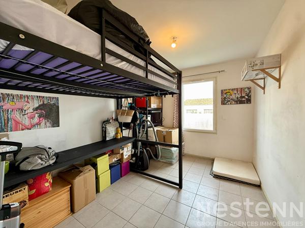 TRÈBES maison de plain-pied construite en 2018 avec terrain clos garage et trois chambres