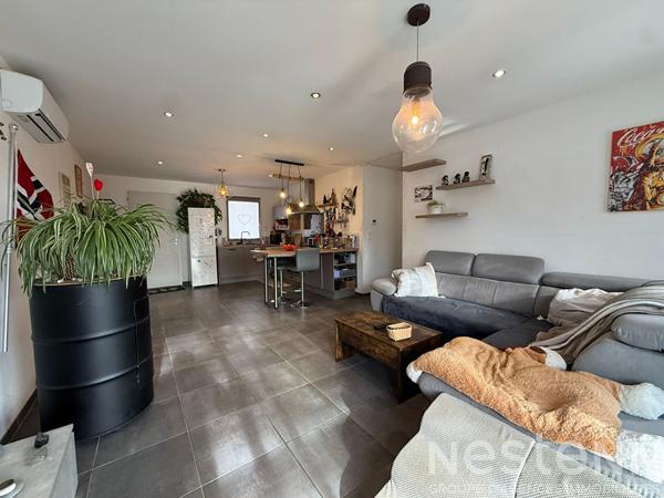 TRÈBES maison de plain-pied construite en 2018 avec terrain clos garage et trois chambres