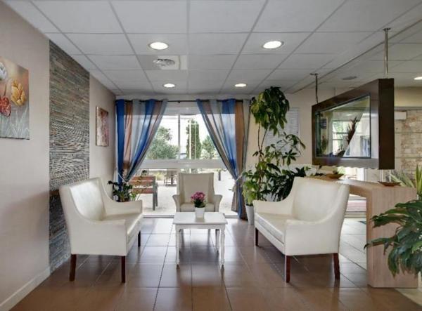 INVESTISSEMENT LOCATIF – Jonzac – Résidence EHPAD Résidence du Bourg Nouveau – 6.55 % de rentabilité