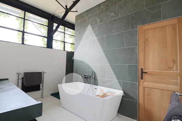 Maison de ville 6 pièces 323 m2