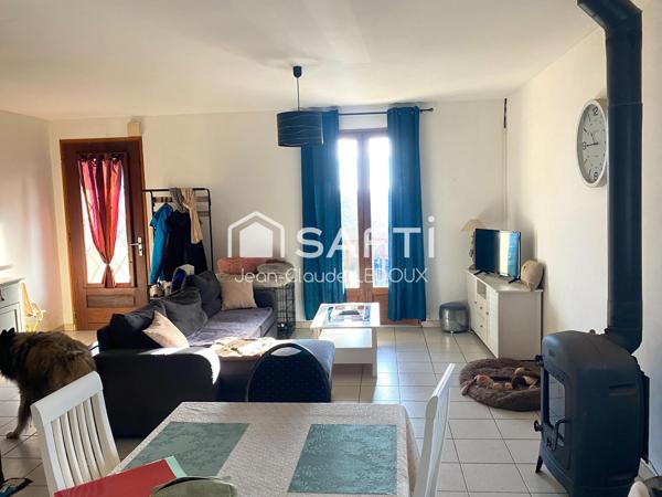 Maison familiale proche de Figeac, bel environnement.