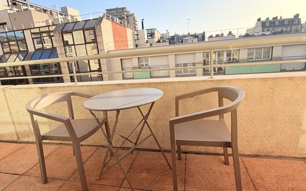 Appartement à vendre    2 pièces •  Boulogne-Billancourt