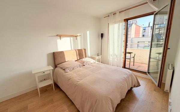 Appartement à vendre    2 pièces •  Boulogne-Billancourt