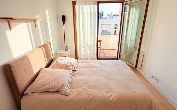 Appartement à vendre    2 pièces •  Boulogne-Billancourt