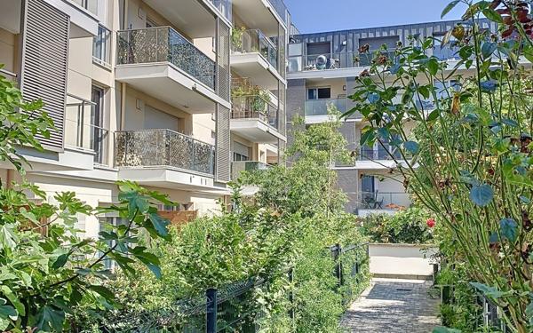 Appartement à vendre    4 pièces • 86,50 m2 Châtenay-Malabry