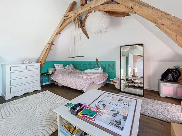 Belle maison ancienne situee dans le centre ville de Montjean Sur Loire, a 2 pas des commodites