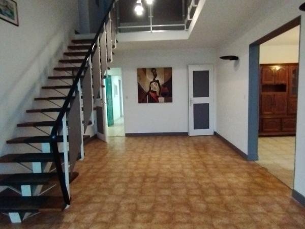 Maison 7 pièces 220 m2