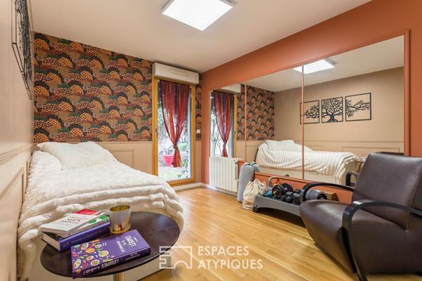 Rez-de-jardin avec 242m2 de jardin