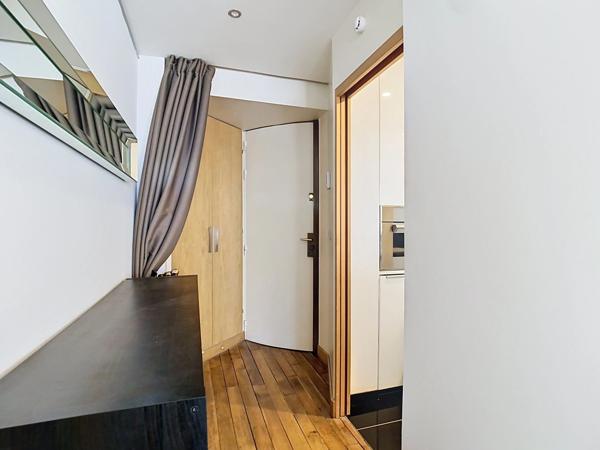 Quartier GAILLON - Rue de La Michodière - T2 de 50 M² - 5ème étage avec ascenseur + Débarras sur palier + cave