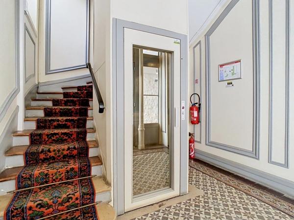 Quartier GAILLON - Rue de La Michodière - T2 de 50 M² - 5ème étage avec ascenseur + Débarras sur palier + cave