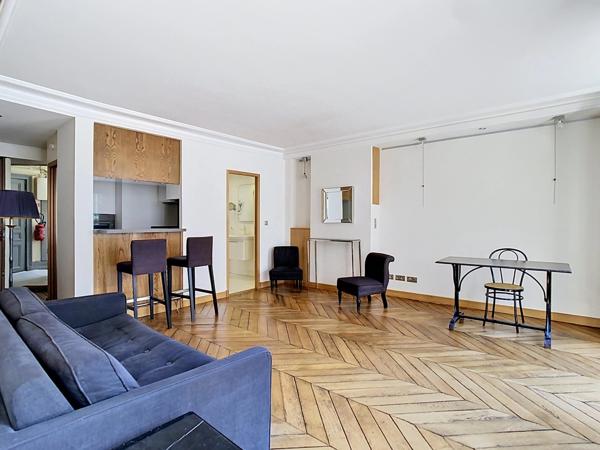 Quartier GAILLON - Rue de La Michodière - T2 de 50 M² - 5ème étage avec ascenseur + Débarras sur palier + cave