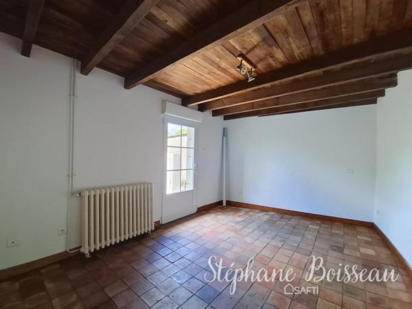 MAISON DE 7 PIECES 72200 LA FLECHE