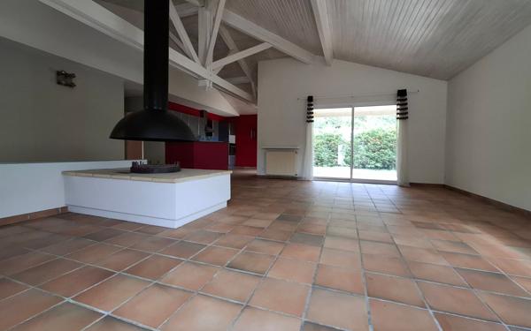 Maison à vendre    5 pièces • 149,48 m2 Fonsorbes