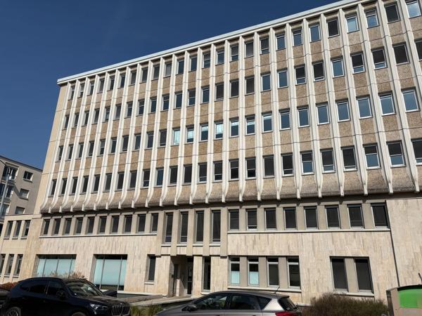 Bureaux à vendre Orléans proche gare 139 m2