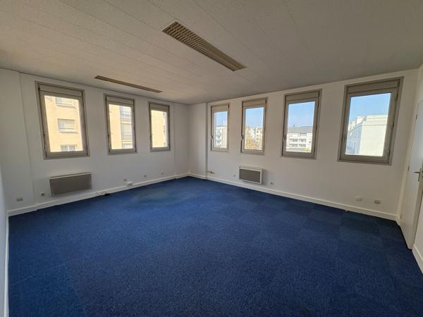 Bureaux à vendre Orléans proche gare 139 m2
