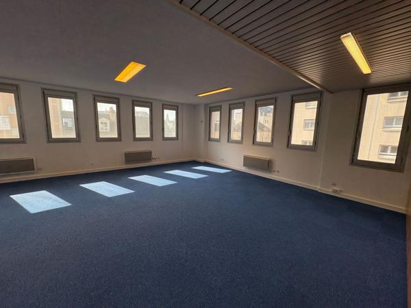 Bureaux à vendre Orléans proche gare 139 m2