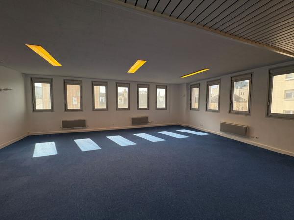 Bureaux à vendre Orléans proche gare 139 m2