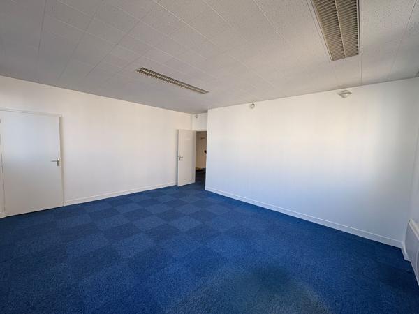 Bureaux à vendre Orléans proche gare 139 m2