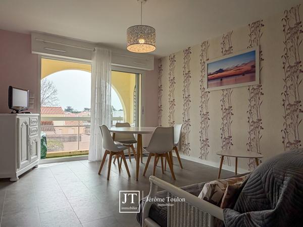 Appartement
                                                                                                                                                                                                                                                                                                                        2 pièce(s)                                                                                                                                                                                                          1 chambre(s)                                                                                                                                                                                                          37  m²