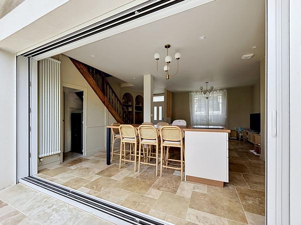 Maison rénovée pleine de charme Angers 4 pièce(s) 90 m2