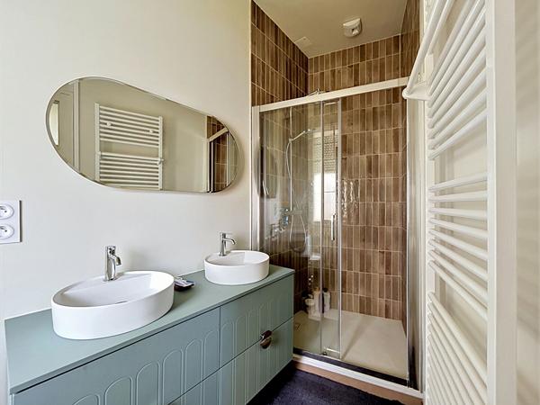 Maison rénovée pleine de charme Angers 4 pièce(s) 90 m2