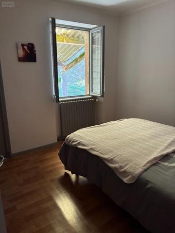 Maison individuelle à vendre à Salles-Curan dans l'Aveyron (12410), ref :