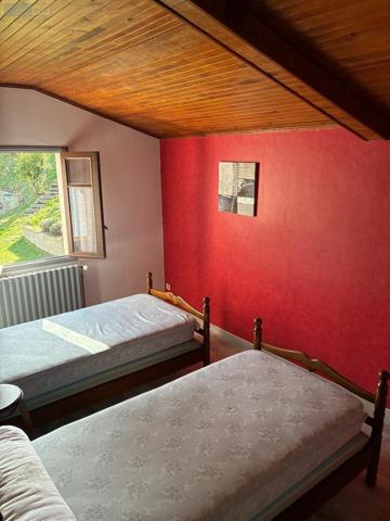 Maison individuelle à vendre à Salles-Curan dans l'Aveyron (12410), ref :