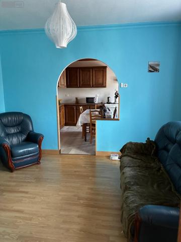 Maison individuelle à vendre à Salles-Curan dans l'Aveyron (12410), ref :