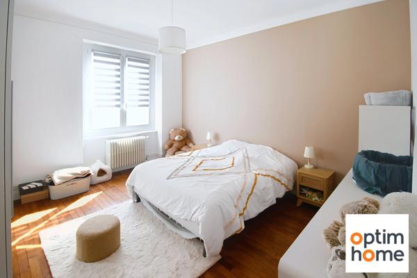 EXCLUSIVITÉ LONGWY – SUPERBE APPARTEMENT DE CARACTÈRE 105 M² – GRAND GARAGE 40,5 M² + REMISE 22 M² – ASCENSEUR