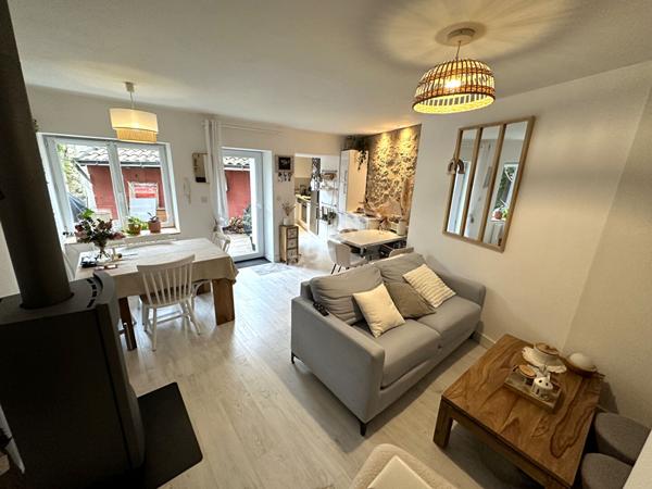 Charmante maison quartier Butte Sainte-Anne à Nantes, au calme. 2 chambres.