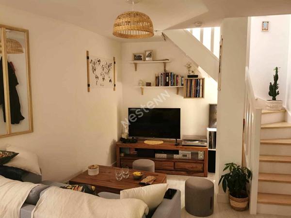 Charmante maison quartier Butte Sainte-Anne à Nantes, au calme. 2 chambres.