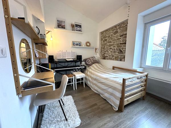 Charmante maison quartier Butte Sainte-Anne à Nantes, au calme. 2 chambres.