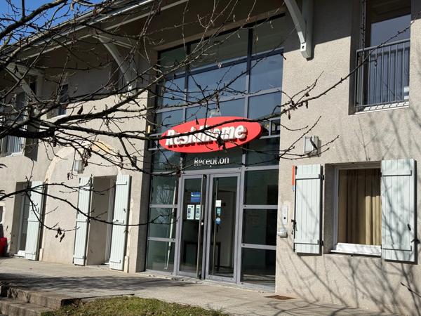 Dpt Ain (01), Investissement locatif pour LMNP- PREVESSIN MOENS appartement T3 meublé