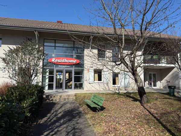 Dpt Ain (01), Investissement locatif pour LMNP- PREVESSIN MOENS appartement T3 meublé