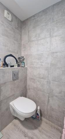 T2 CONTEMPORAIN AVEC TERRASSE!