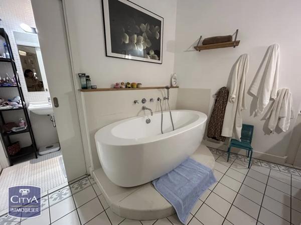 Appartement à vendre 5 pièces 172m² Pau (64000)