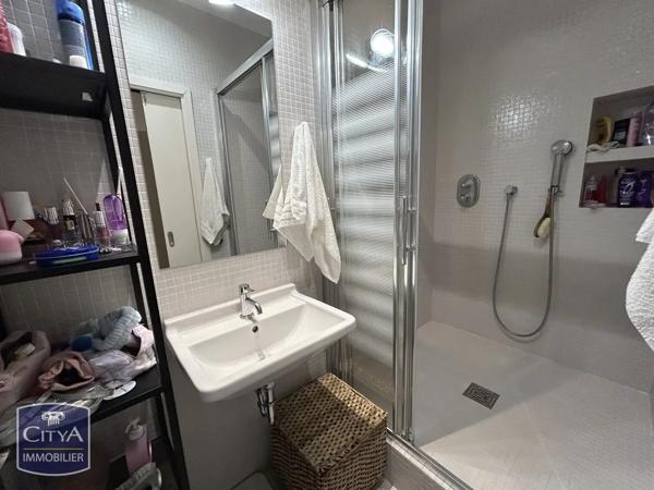 Appartement à vendre 5 pièces 172m² Pau (64000)